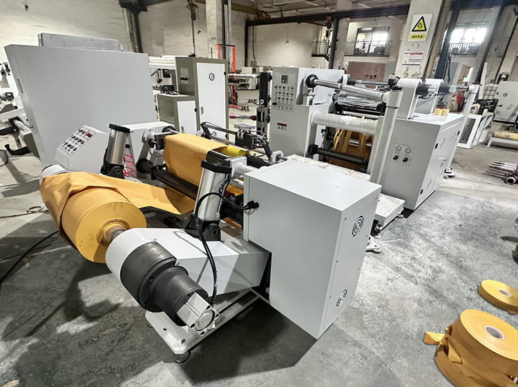 双摆臂华体会体育