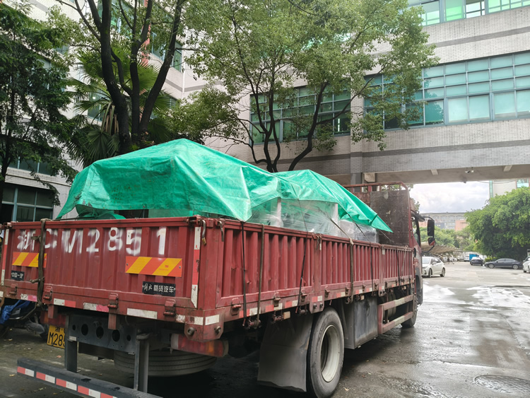 铝箔压纹华体会体育发货中